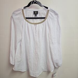 JM Collection White Gauze Coastal Cowgirl Blouse With Gold Neckline NWT Size S